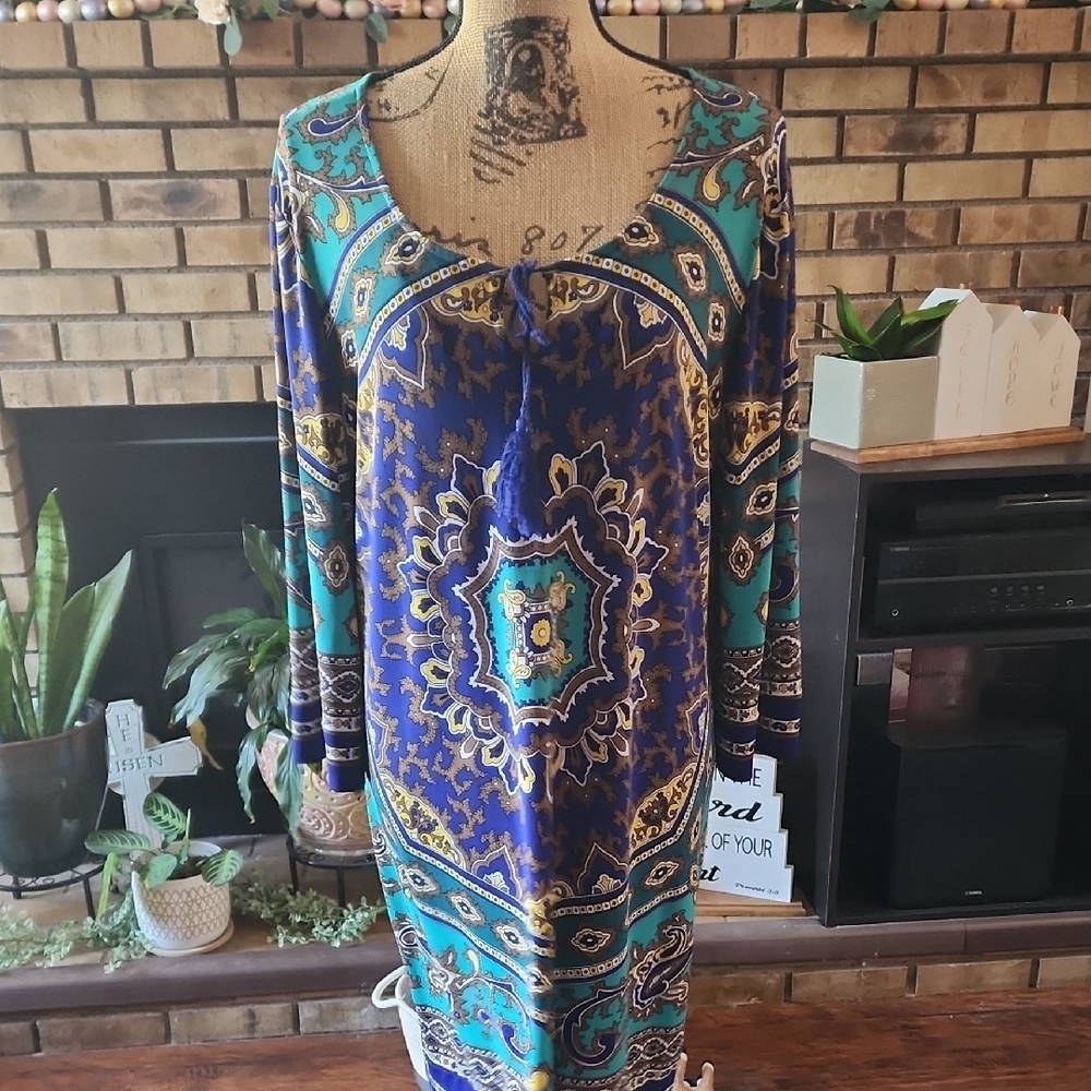 Blue and Green Elegant Patterned Dress